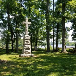 Bluff-Overlooking-James-River